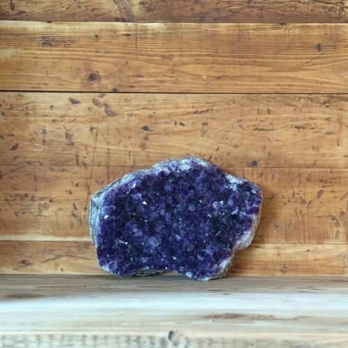 Thesaurus, Thesaurus edelstenen, Heerlijk- eko, Wormerveer, zaanbocht, amethist, ruwe amethist, amethist ruw, Uruguay