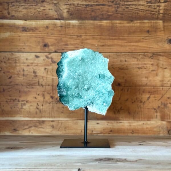 thersaurus, thesaurus edelstenen, heerlijk-eko, fluoriet, fuoriet op standaard, groene fluoriet, groene edelsteen