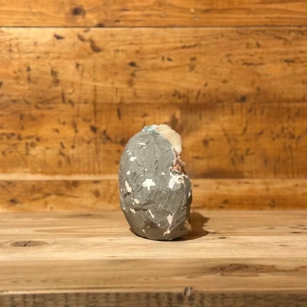 Thesaurus, Thesaurus edelstenen, Heerlijk-eko, Heerlijk Wormerveer, stilbiet, ruwe edelsteen, ruwe edelstenen, roze steen, roze edelsteen