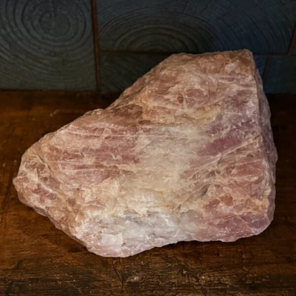 IMG_4989-2 Thesaurus, Thesaurus edelstenen, Heerlijk-eko, Heerlijk Wormerveer, roze kwarts ruw, ruwe, roze kwarts, rozekwarts, robuust,