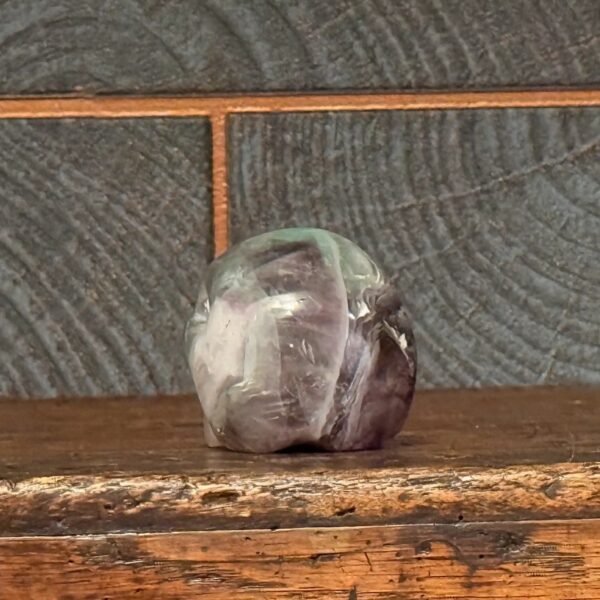 Thesaurus, Thesaurus edelstenen, Heerlijk-eko, Heerlijk Wormerveer, fluoriet schedel, schedel skull, regenboog fluoriet, regenboog