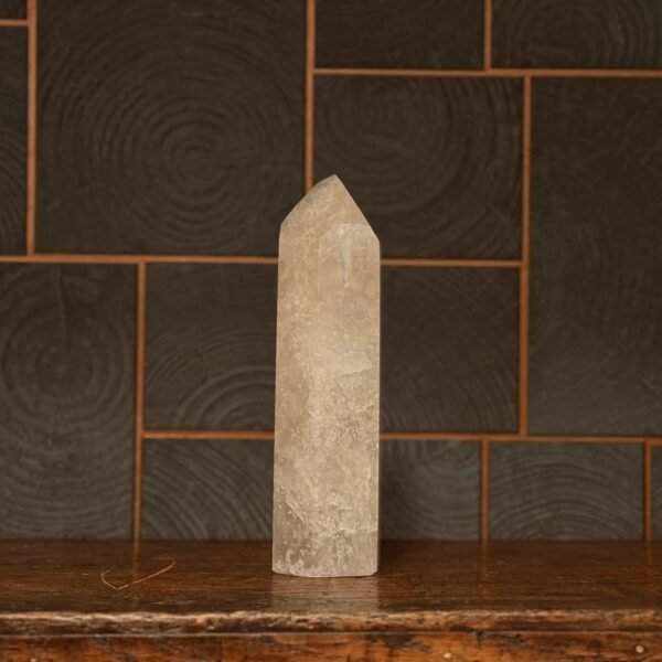 thesaurus, edelstenen, wormerveer, exclusief, unieke stukken, bergkristal, bergkristal punt, gepolijst,