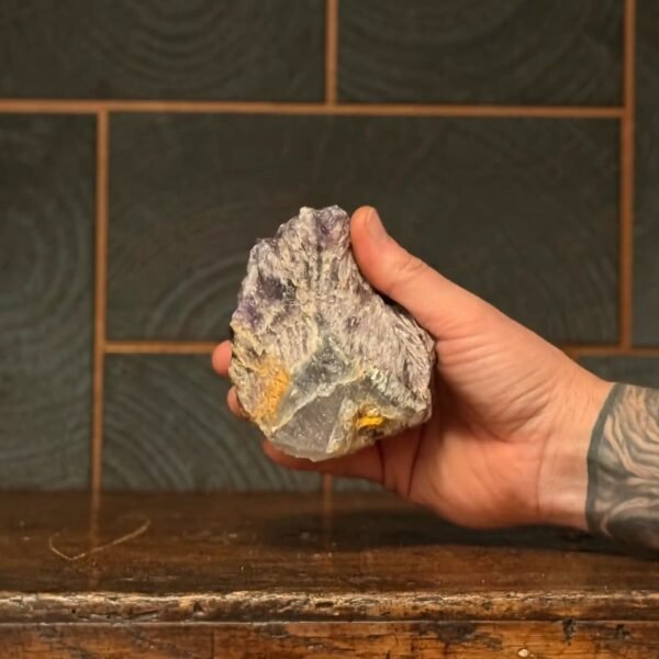 Thesaurus, Thesaurus edelstenen, edelstenen, Heerlijk Wormerveer, amethist, amethist elestial, ruwe amethist, cluster, kristalvorming,