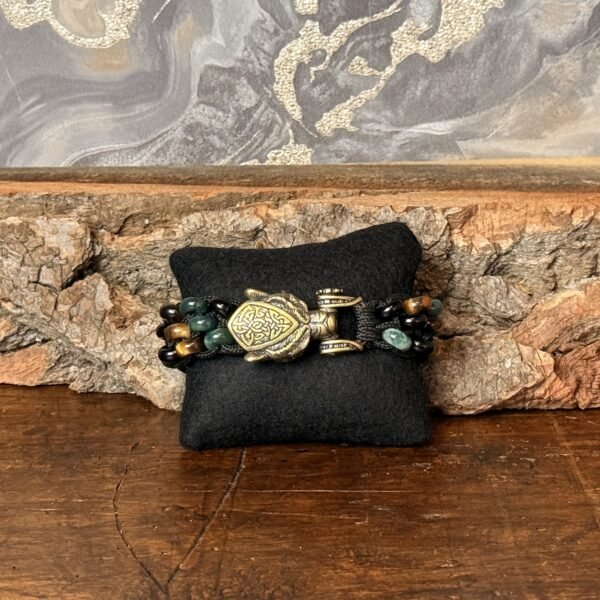 IMG_5331-2 Thesaurus, Thesaurus edelstenen, edelstenen, Heerlijk Wormerveer, , armband, mannen armband, stoere armband, paracord, robuust, robuuste armband, persoonlijk, uniek, gepersonaliseerd, gepersonaliseerde armband, duurzaam, stevige armband, zwarte agaat, agaat, mosagaat, tijgeroog