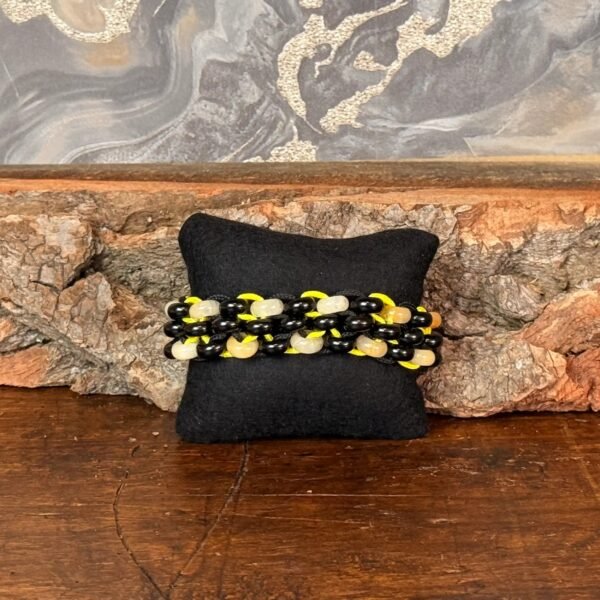 Thesaurus, Thesaurus edelstenen, edelstenen, Heerlijk Wormerveer, , armband, mannen armband, stoere armband, paracord, robuust, robuuste armband, persoonlijk, uniek, gepersonaliseerd, gepersonaliseerde armband, duurzaam, stevige armband, harpsluiting, RVS sluiting, RVS harpsluiting, zwarte agaat, agaat, golden healer, Hematoid Kwarts, Limonietkwarts