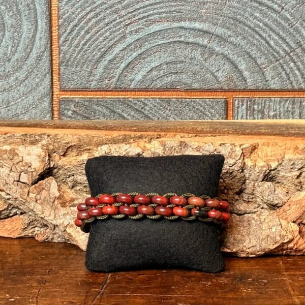 Thesaurus, Thesaurus edelstenen, edelstenen, Heerlijk Wormerveer, mannen armband, stoere mannen, paracord, robuust, robuuste armband, uniek, gepersonaliseerd, gepersonaliseerde armband, stevige armband, harpsluiting, RVS sluiting, RVS harpsluiting, jaspis, rode jaspis